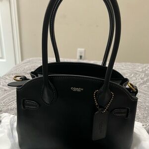 Coach Black Empire 21